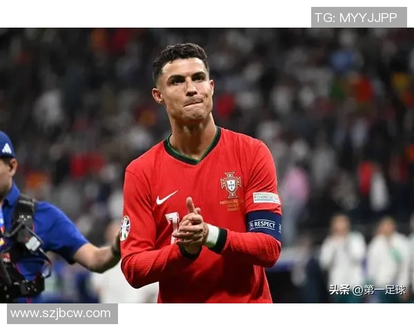 足球球星们的可爱瞬间 这些萌态让你心动不已